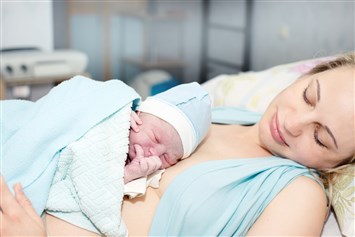 كيف تكون ندبة الولادة القيصرية؟ وكيف يمكن العناية بها؟